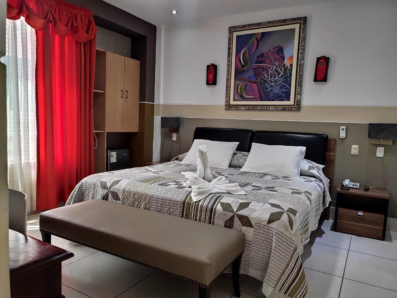 Rizzo Plaza Hotel Tumbes Eksteriør billede