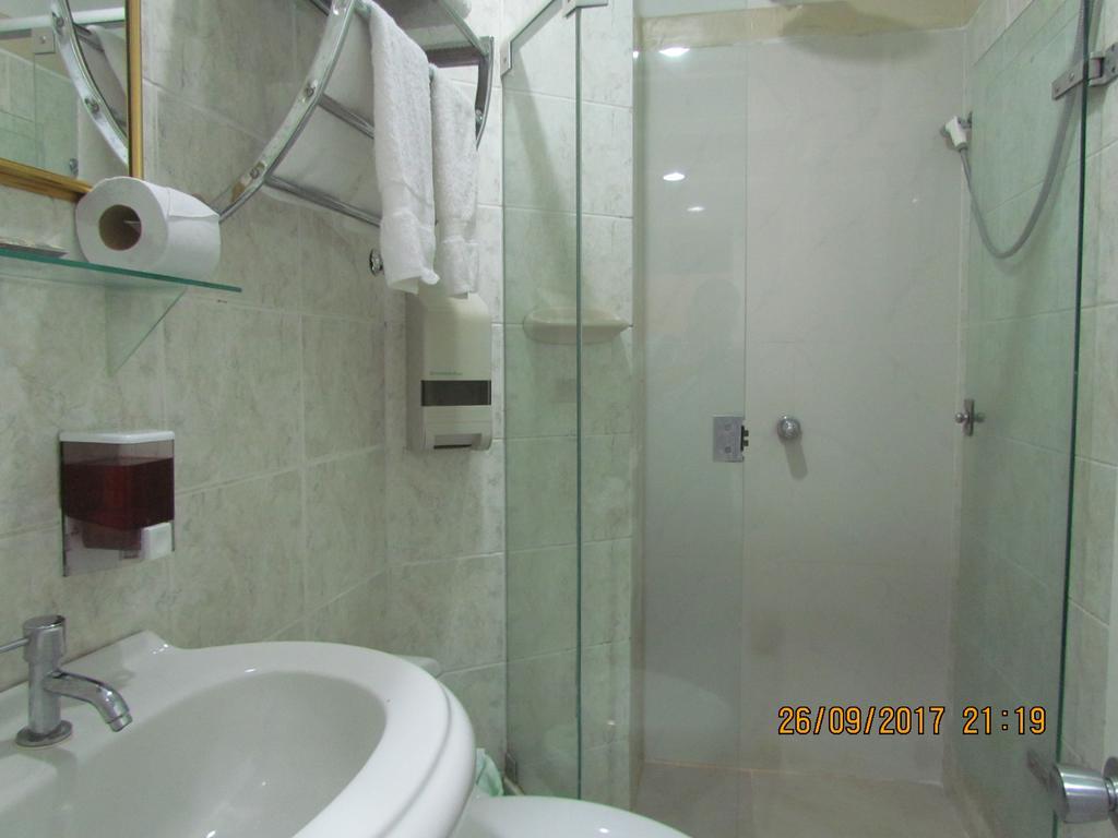 Rizzo Plaza Hotel Tumbes Eksteriør billede