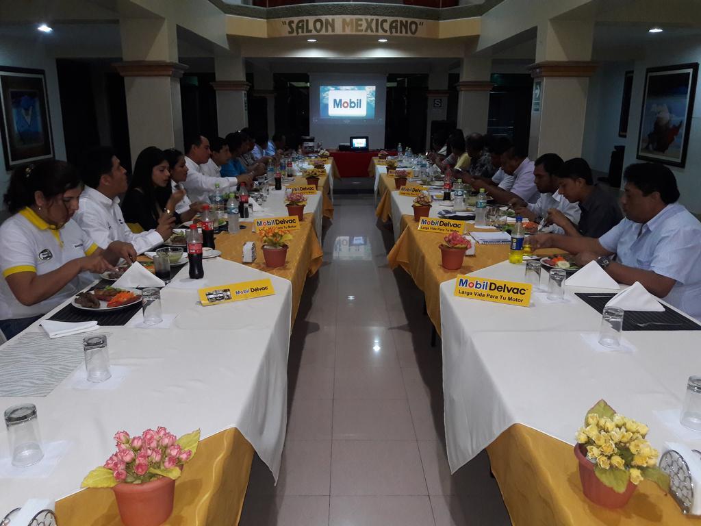 Rizzo Plaza Hotel Tumbes Eksteriør billede