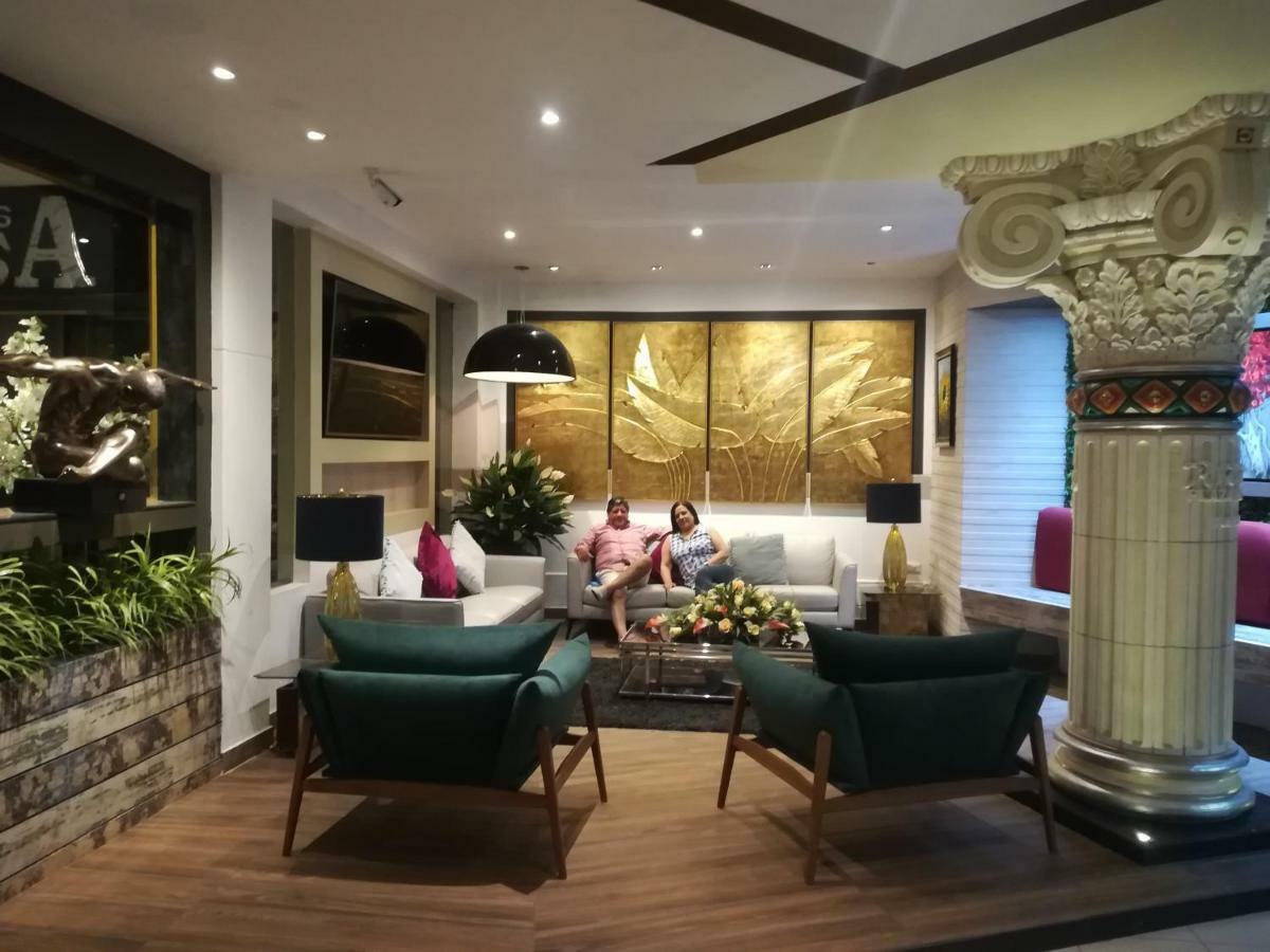Rizzo Plaza Hotel Tumbes Eksteriør billede